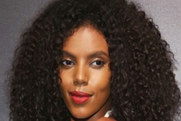 Get Your Curls Runway-Ready Like Grace Mahary Curly hair: runway ready like Grace Mahary