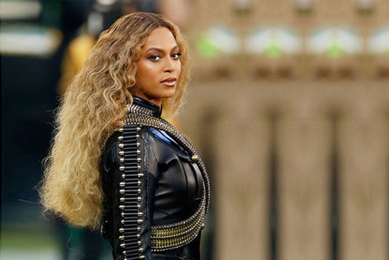 2. Beyonce's Blonde Hair Transformation - wide 1