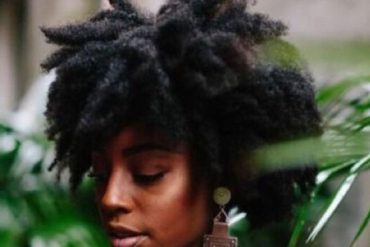 Step-By-Step Ways To Apply Hair Food